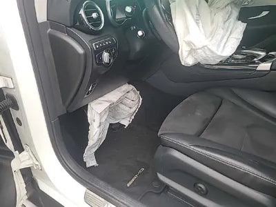 2018 Mercedes-Benz GLC 350 VIN: