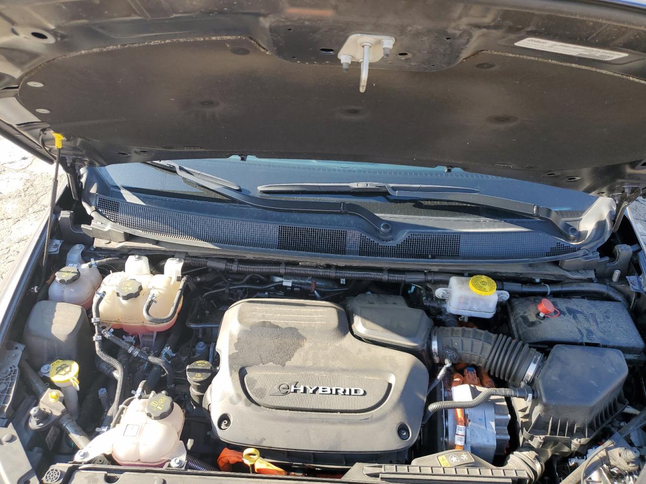 2022 CHRYSLER PACIFICA HYBRID TOURING L VIN:2C4RC1L72NR201182