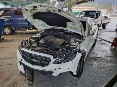 2014 Mercedes-Benz E 220 VIN: