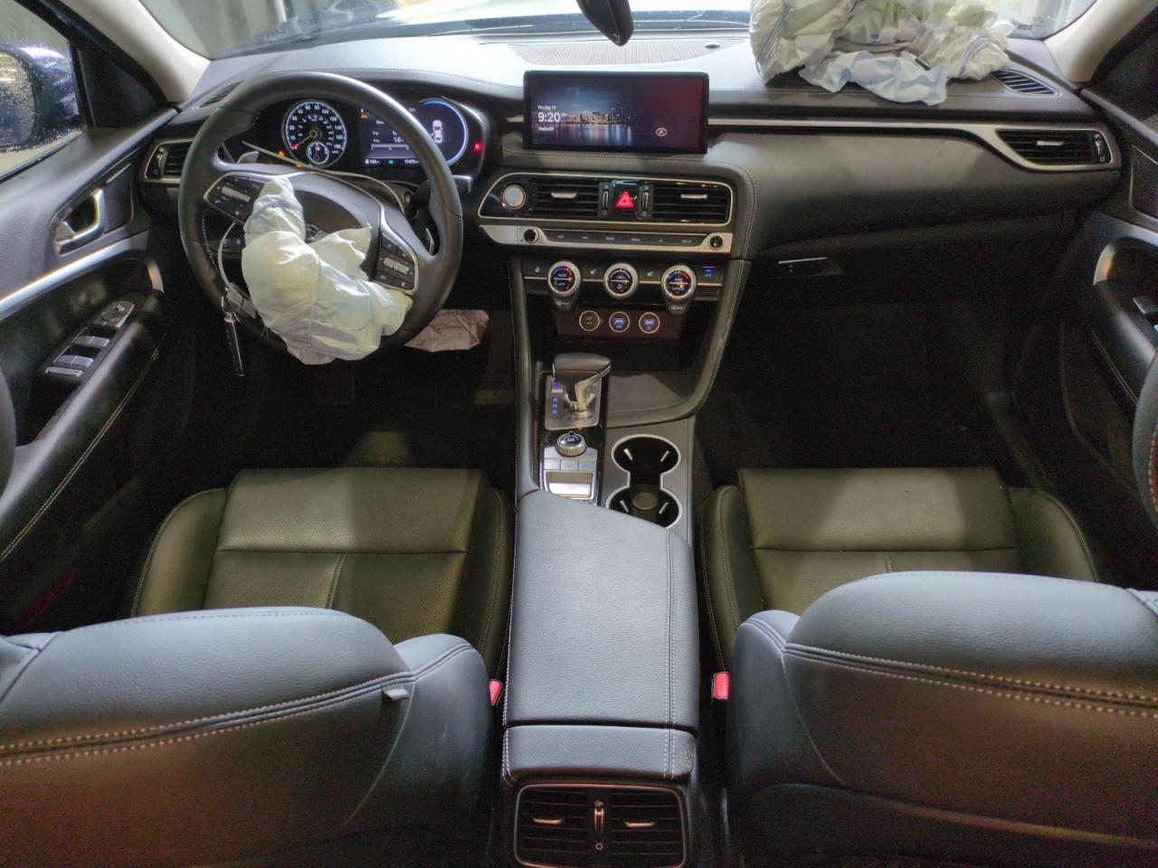 2023 GENESIS G70 BASE VIN:KMTG34TA0PU132391