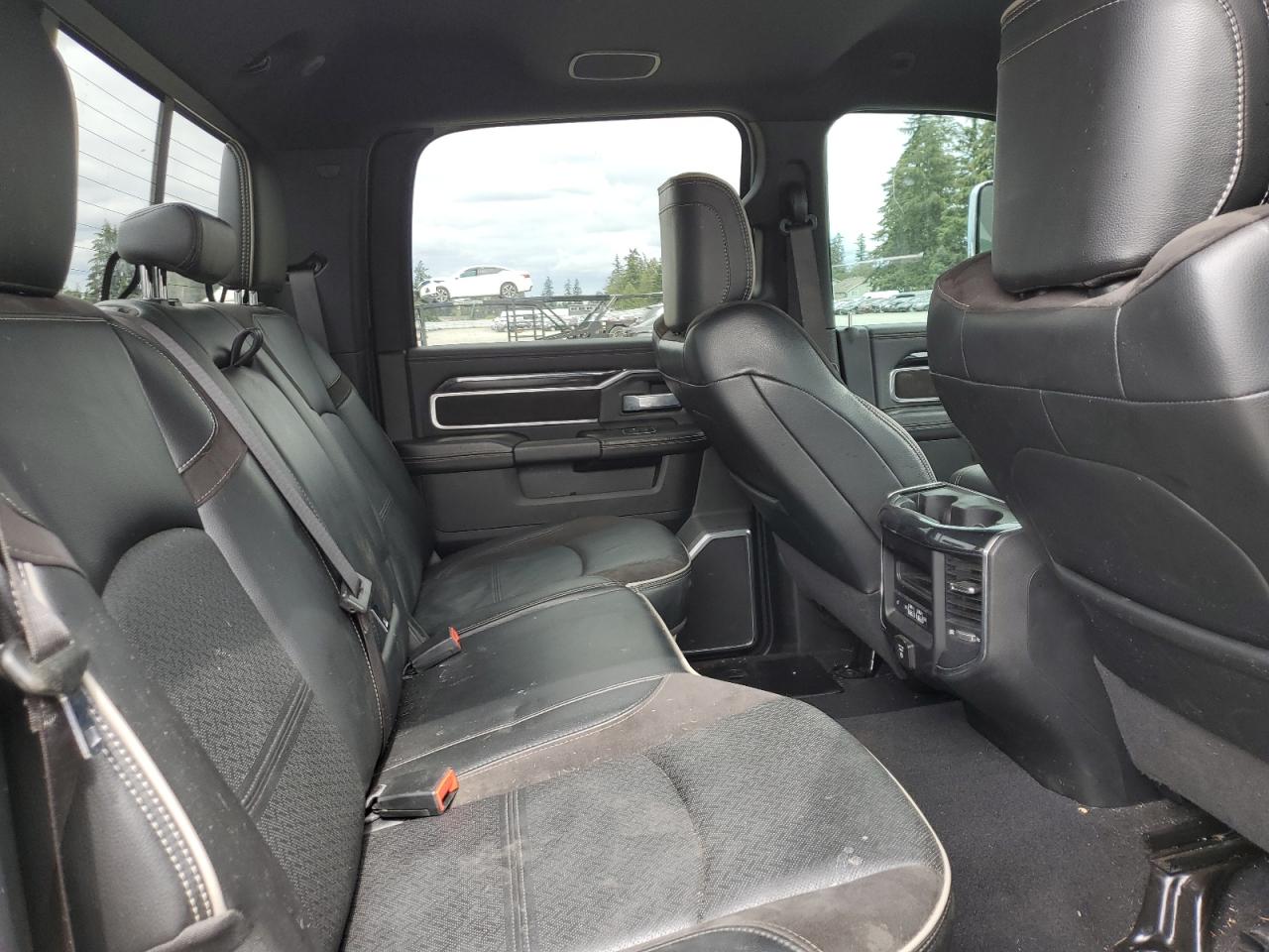 2022 RAM 3500 LARAMIE VIN:3C63R3JL9NG136246