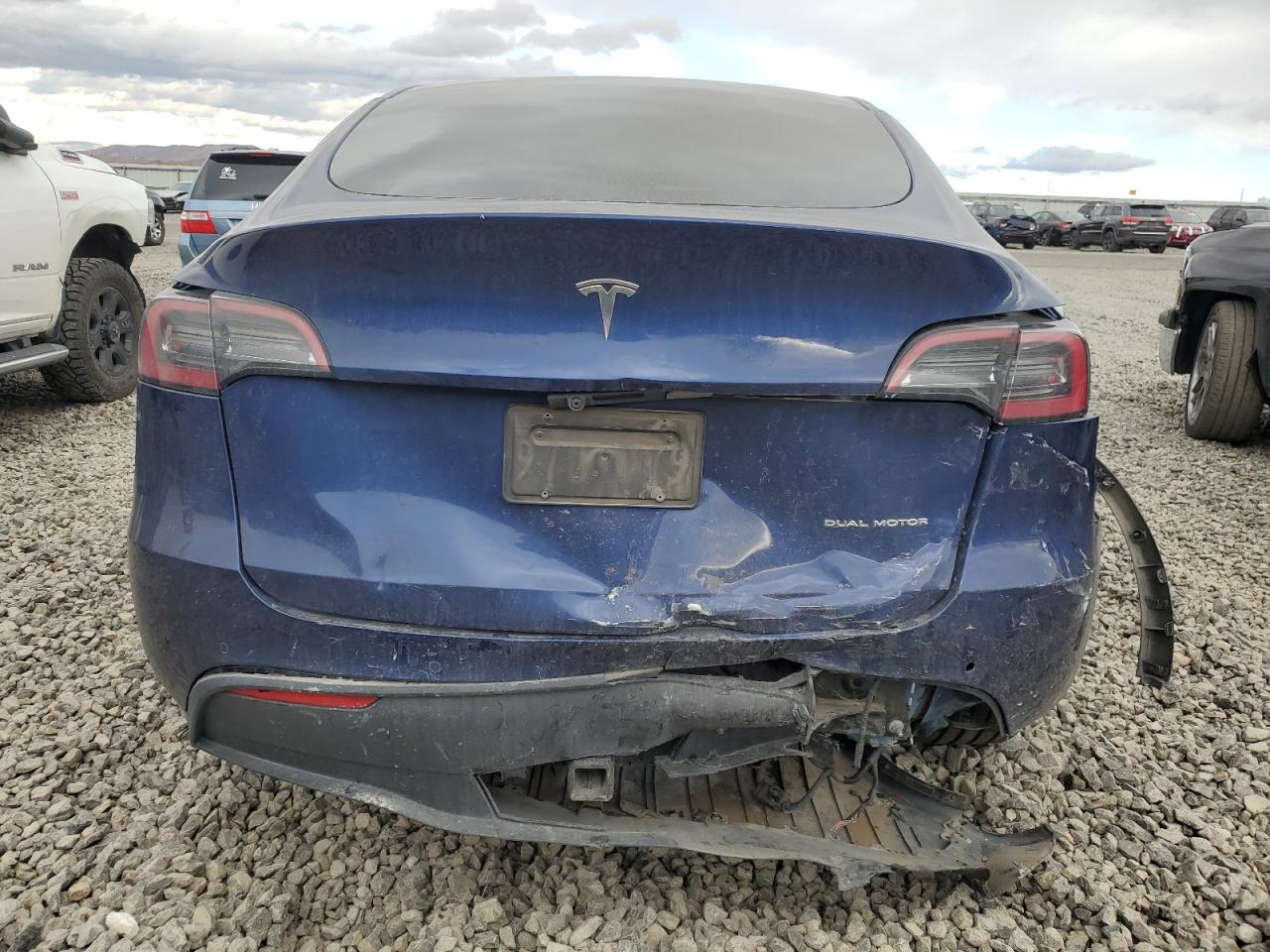 2022 TESLA MODEL Y  VIN:7SAYGDEE0NF454190