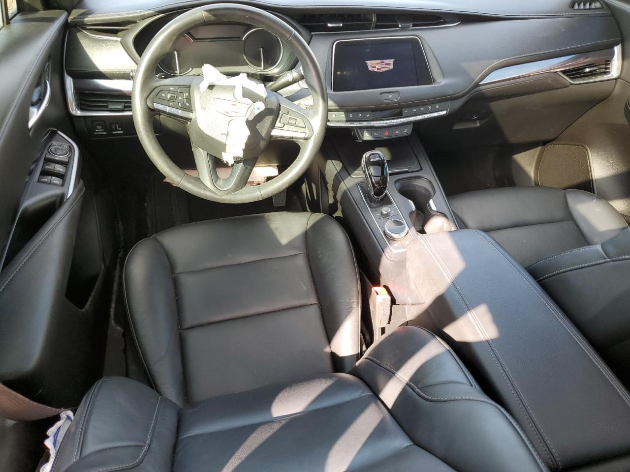 2023 CADILLAC XT4 LUXURY VIN:1GYAZAR42PF104271