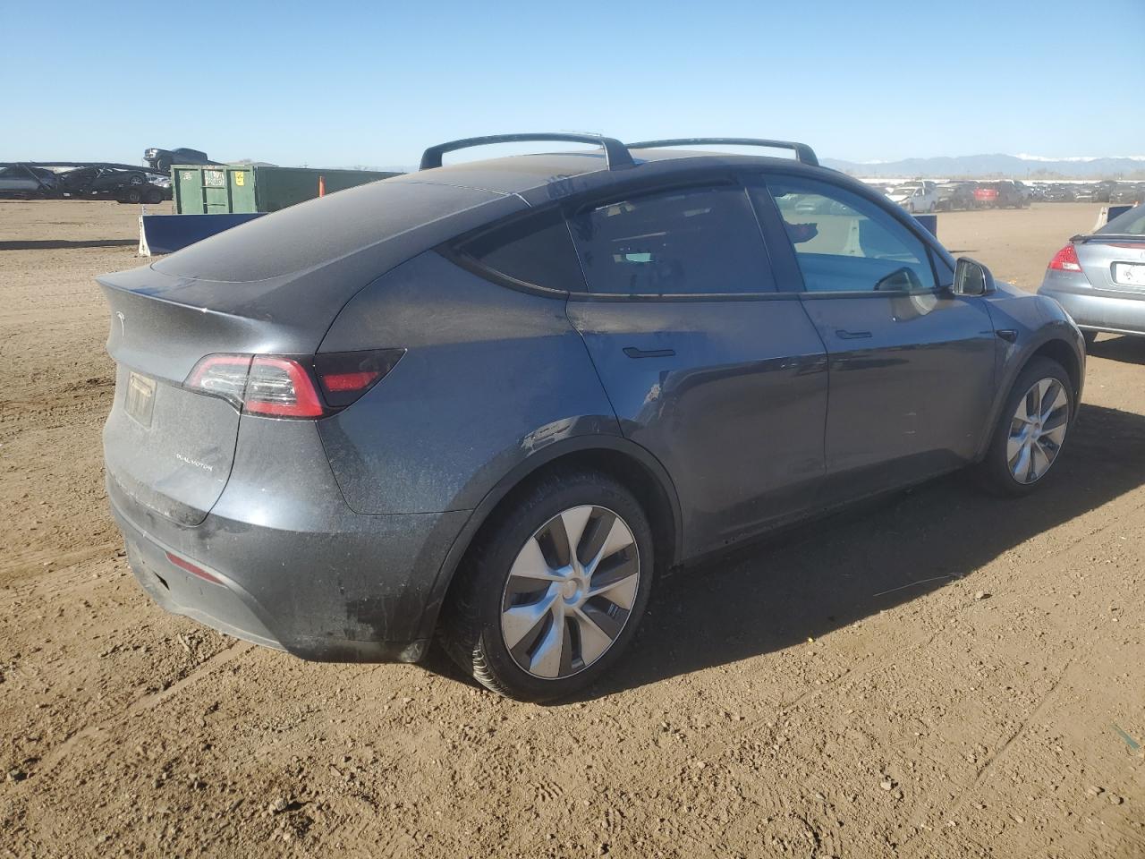 2023 TESLA MODEL Y  VIN:7SAYGDEE2PA032938