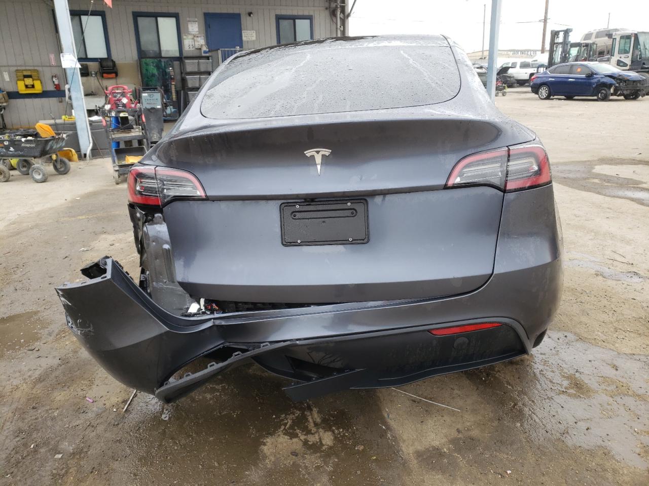 2023 TESLA MODEL Y  VIN:7SAYGDED1PF943434