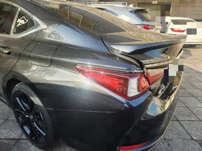 2021 Lexus ES 300 VIN:
