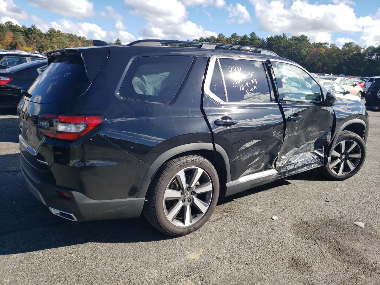 2023 HONDA PILOT TOURING VIN:5FNYG1H78PB010888