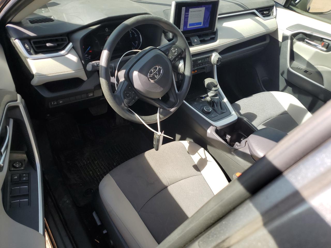 2023 TOYOTA RAV4 XLE VIN:JTMRWRFV6PD204480