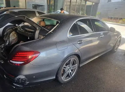 2018 Mercedes-Benz E 300 WDDZF4JB7JA352717 VIN:WDDZF4JB7JA352717