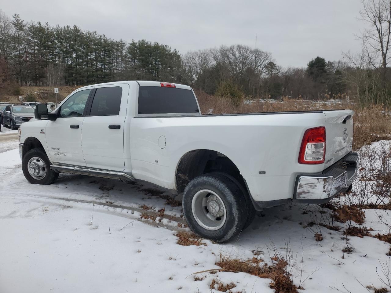 2024 RAM 3500 BIG HORN VIN:3C63RRHL1RG241216