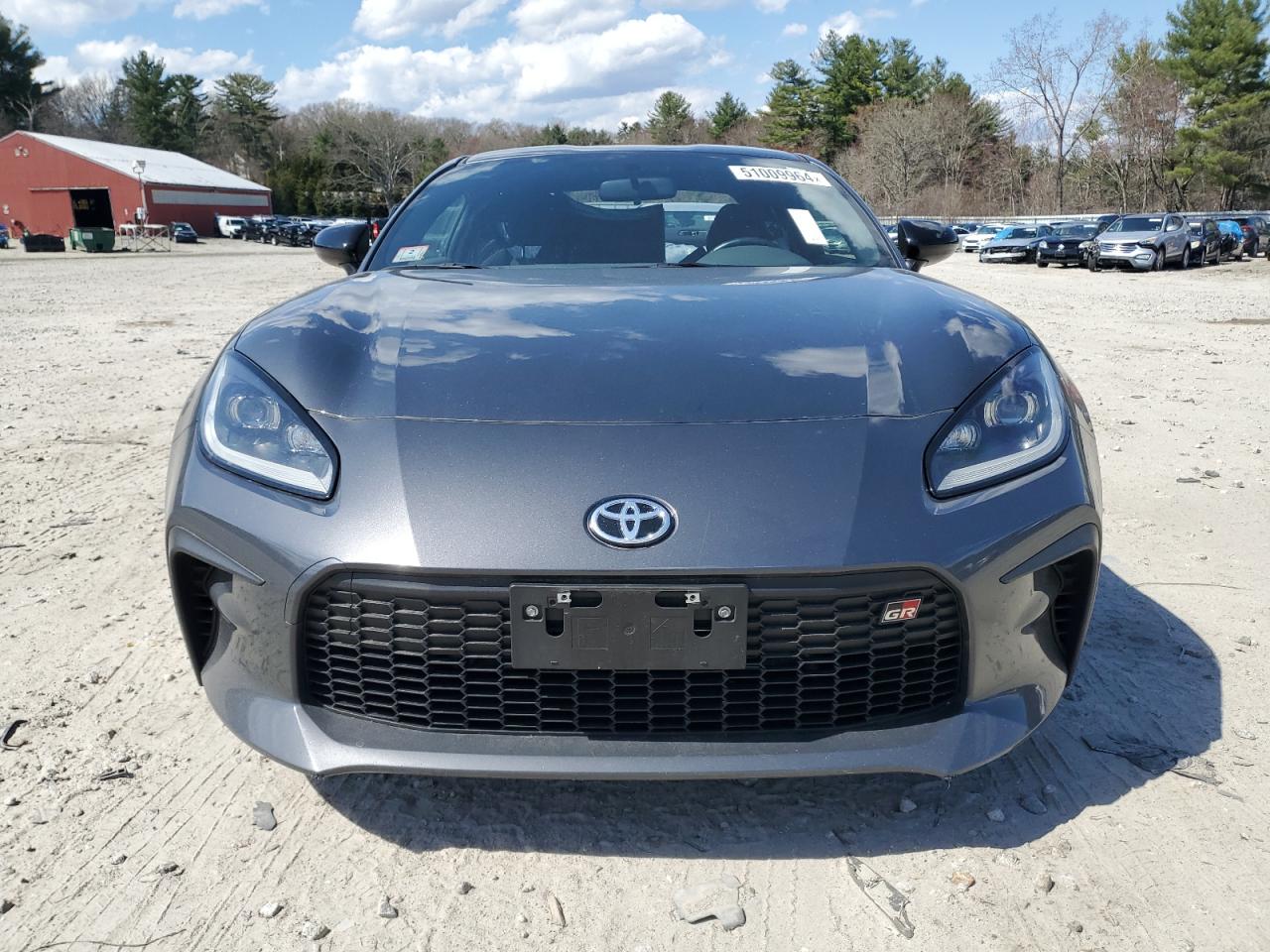 2022 TOYOTA GR 86  VIN:JF1ZNBB18N9750300