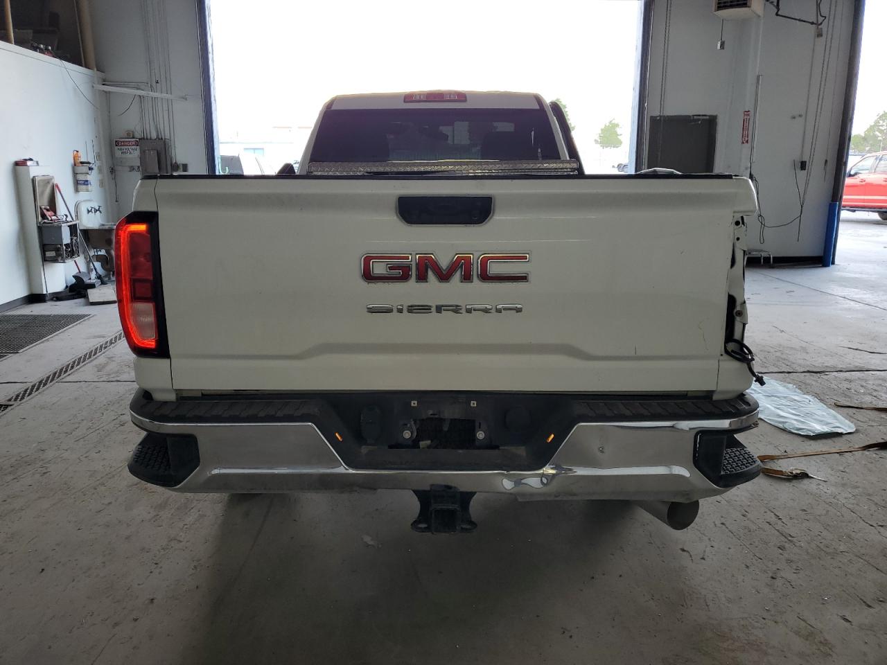 2022 GMC SIERRA K2500 HEAVY DUTY VIN:1GT39LEY2NF296825