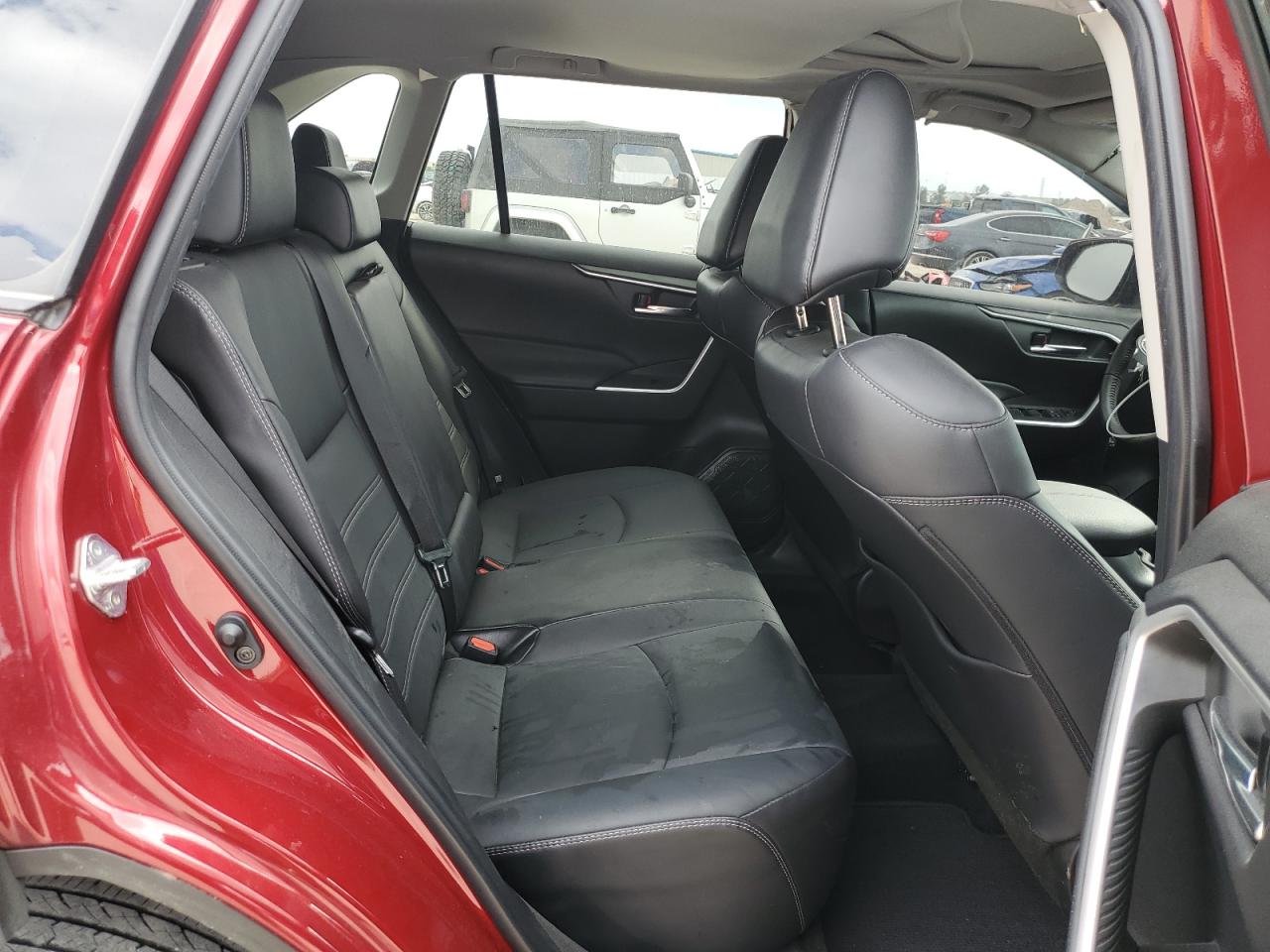 2022 TOYOTA RAV4 XLE PREMIUM VIN:2T3C1RFV5NW226684