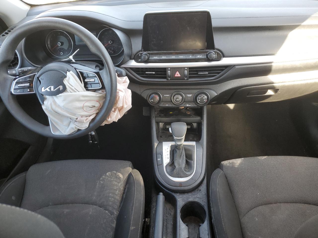 2023 KIA FORTE LX VIN:3KPF24AD8PE663993