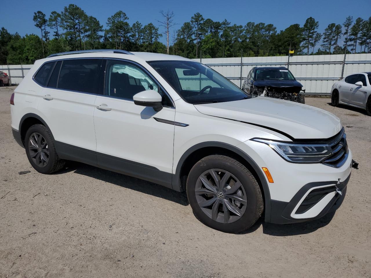 2023 VOLKSWAGEN TIGUAN SE VIN:3VV3B7AX2PM141530