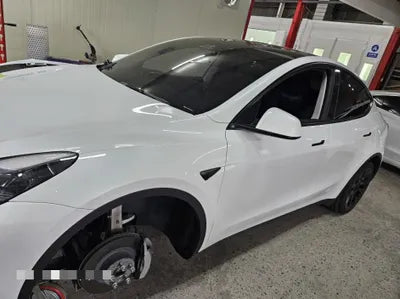 2024 Tesla Model Y VIN: