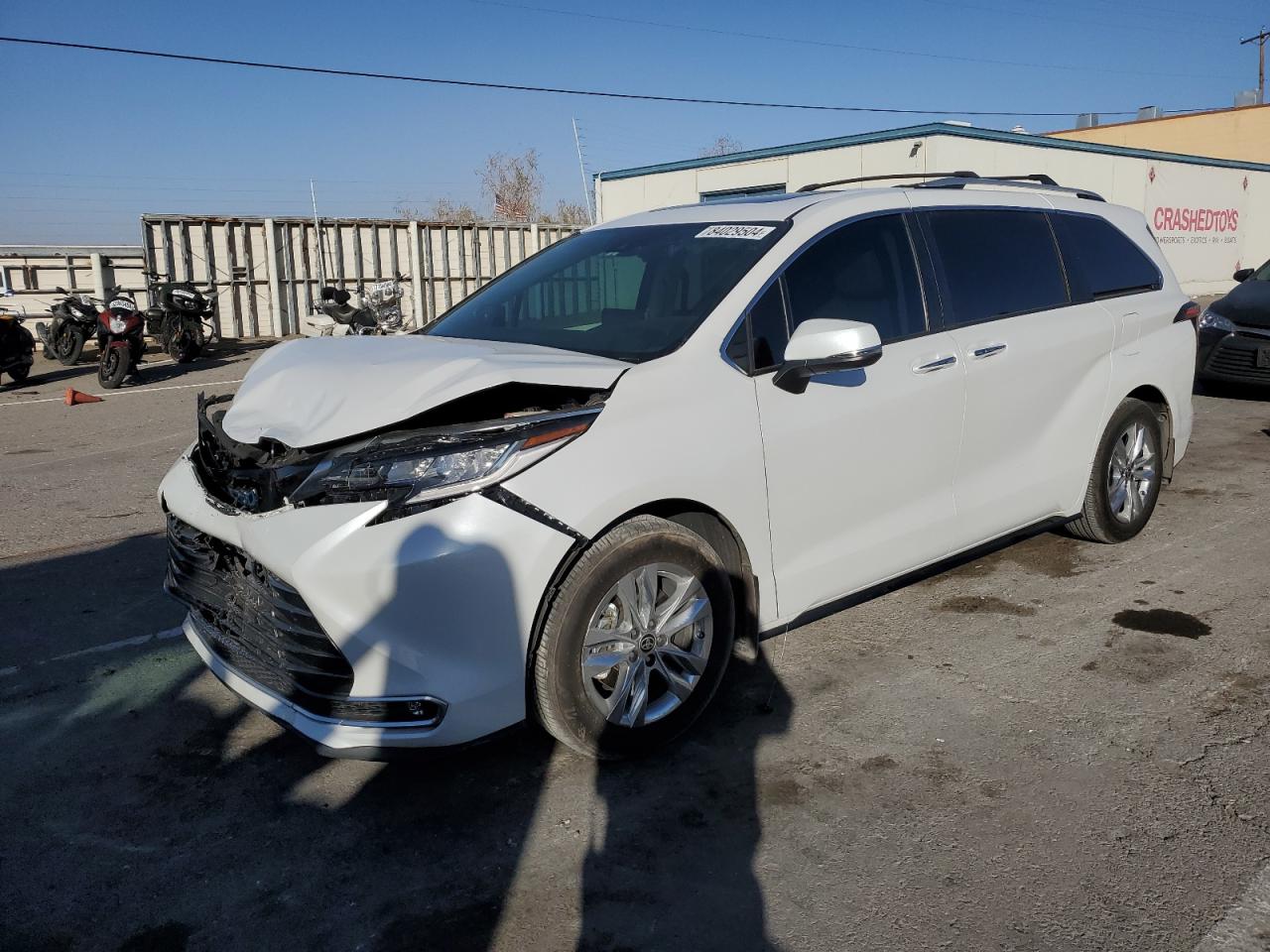 2024 TOYOTA SIENNA LIMITED VIN:5TDZRKEC3RS200330