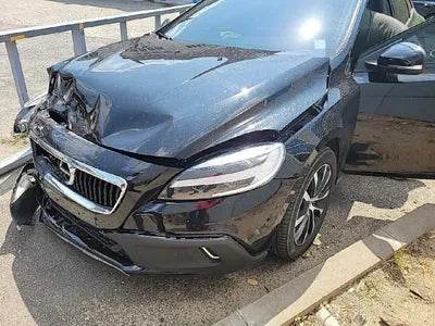 2018 Volvo V40 YV1MZ72K0K2176234 VIN:YV1MZ72K0K2176234