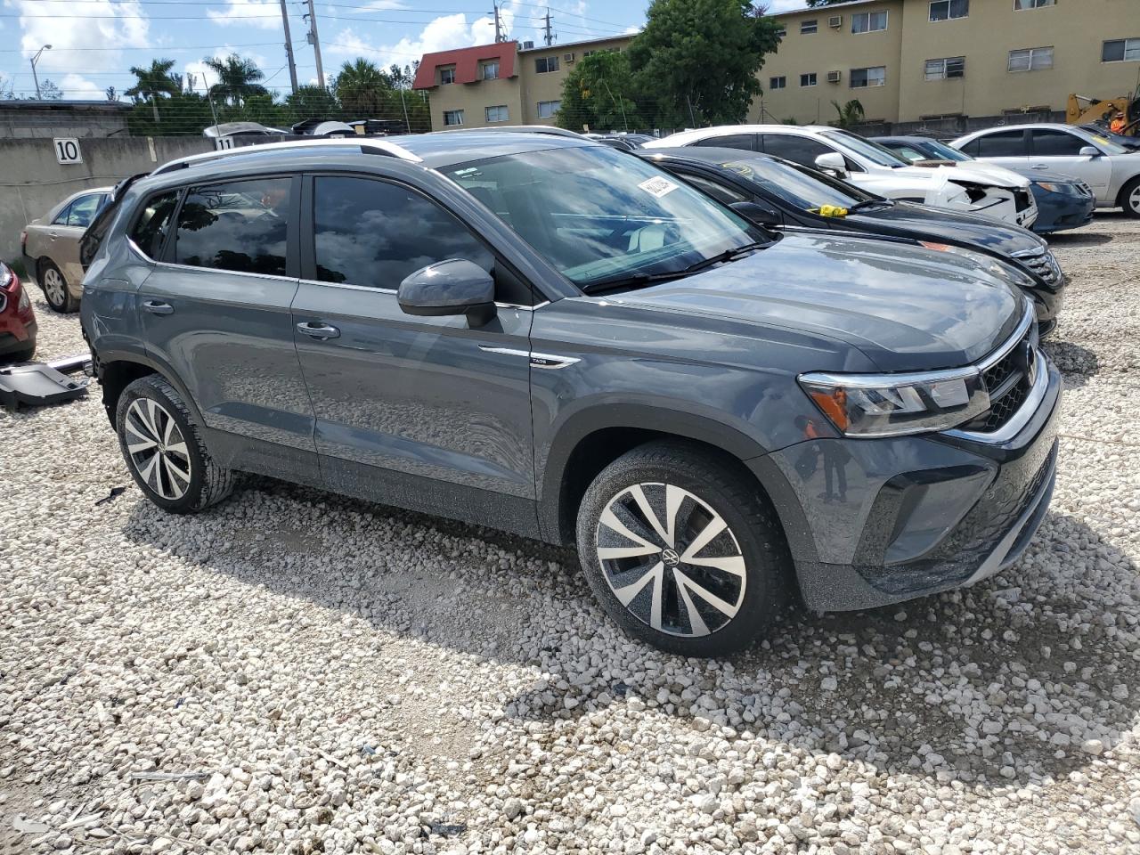 2022 VOLKSWAGEN TAOS SE VIN:3VVRX7B21NM082093