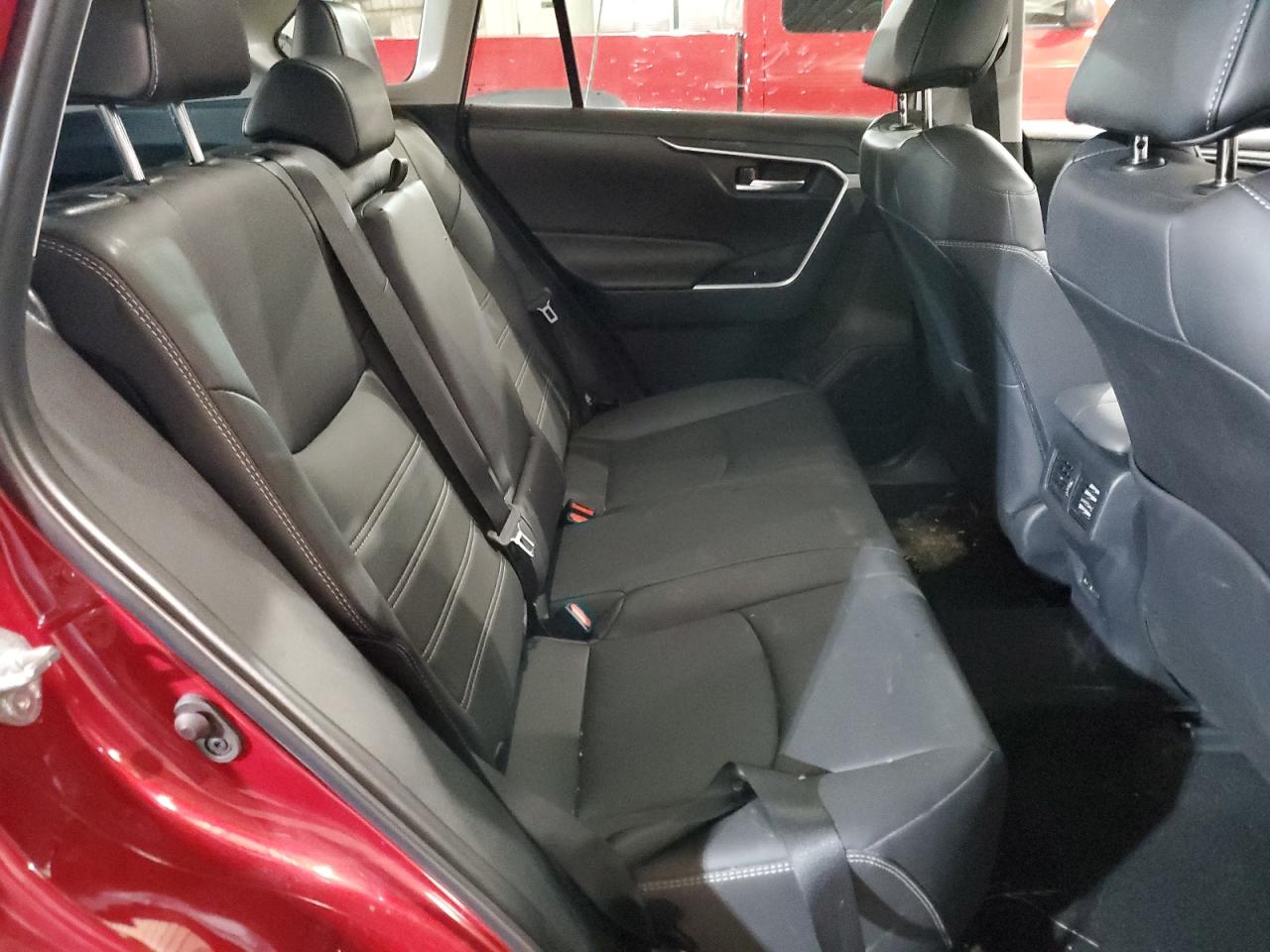 2024 TOYOTA RAV4 XLE PREMIUM VIN:2T3A1RFV4RW482151