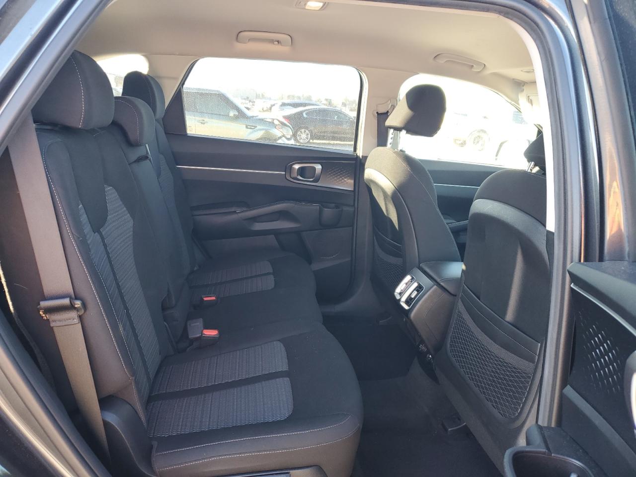 2022 KIA SORENTO LX VIN:5XYRG4LC3NG137015