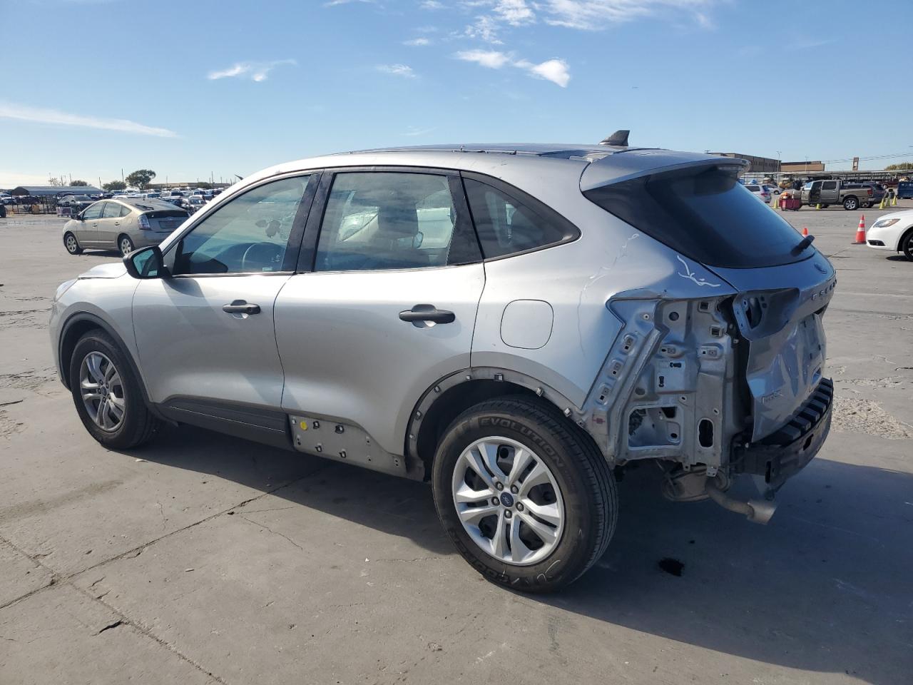 2022 FORD ESCAPE S VIN:1FMCU0F69NUA15105