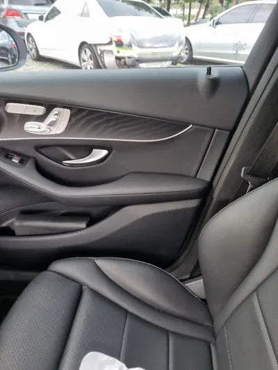 2019 Mercedes-Benz GLC 300 WDC0J4KB2KF528068 VIN:WDC0J4KB2KF528068