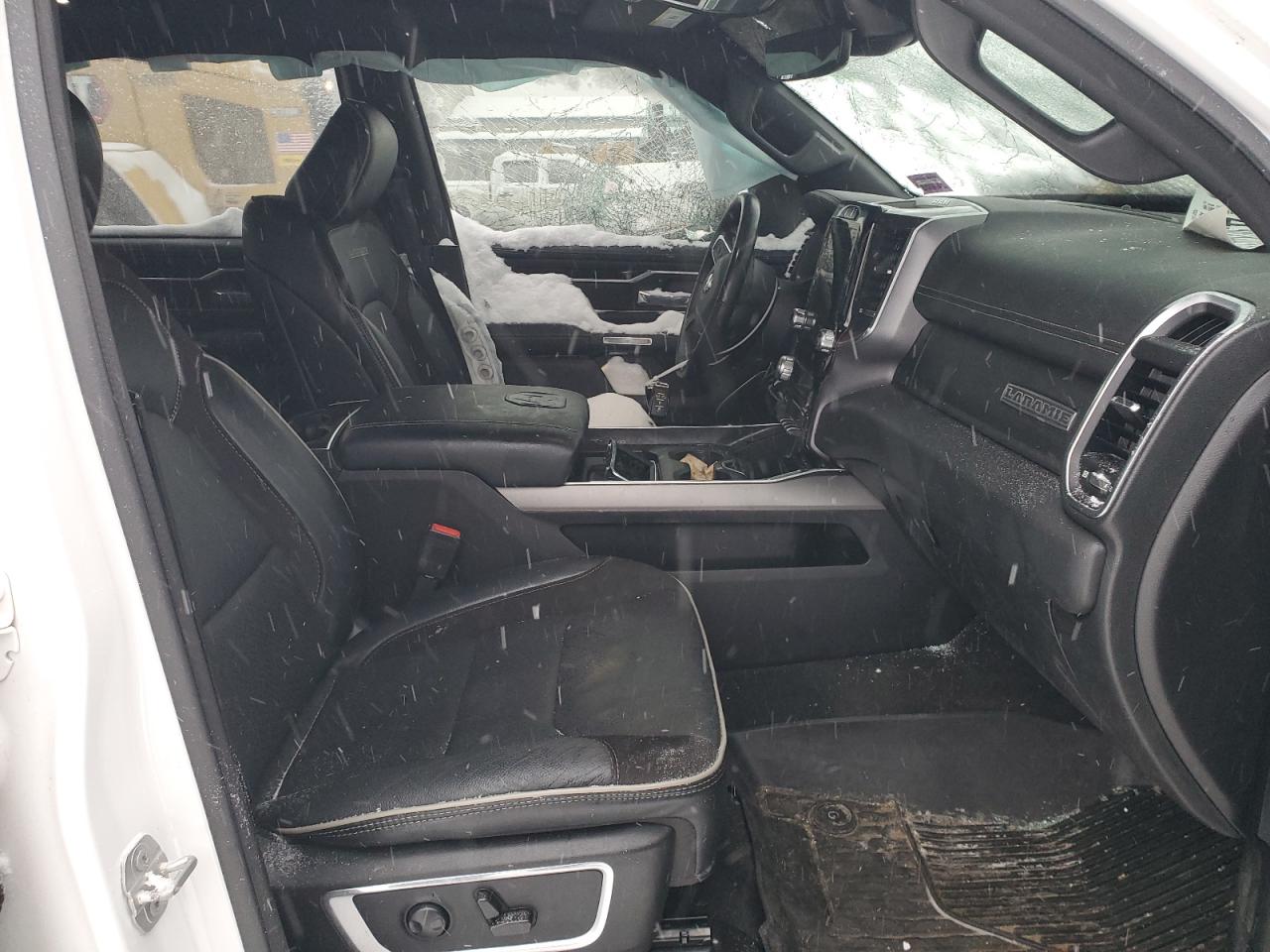 2022 RAM 1500 LARAMIE VIN:1C6SRFJT1NN314333