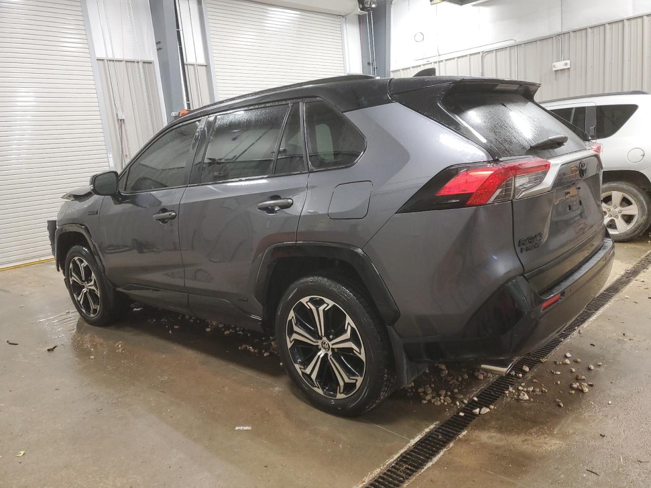 2022 TOYOTA RAV4 PRIME XSE VIN:JTMFB3FVXND097412