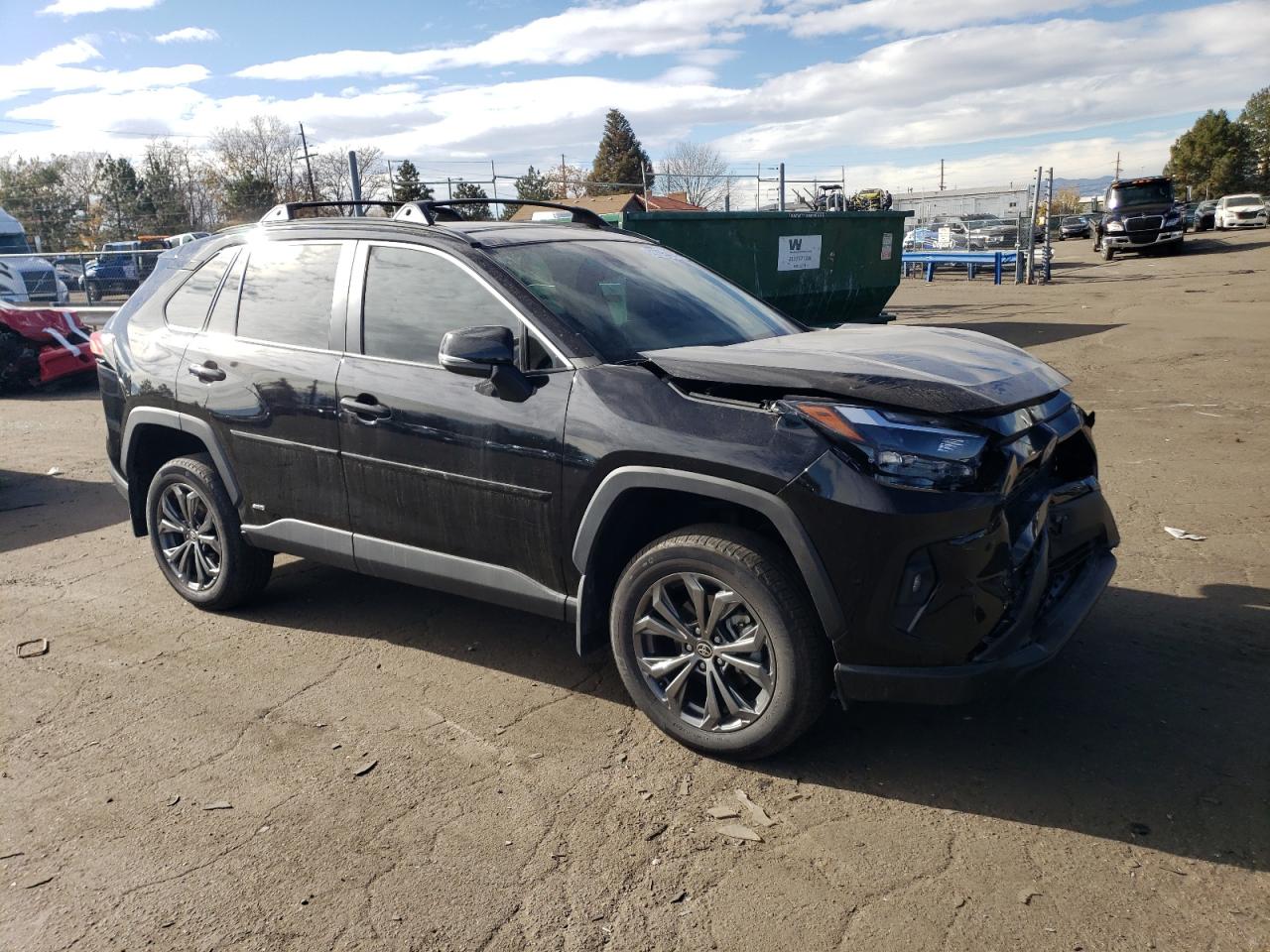 2024 TOYOTA RAV4 XLE PREMIUM VIN:2T3B6RFV3RW050883