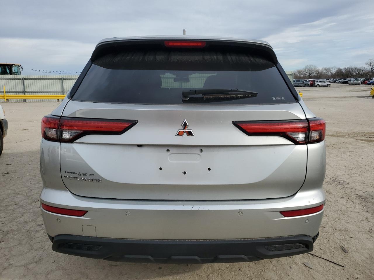 2022 MITSUBISHI OUTLANDER ES VIN:JA4J4TA88NZ007015