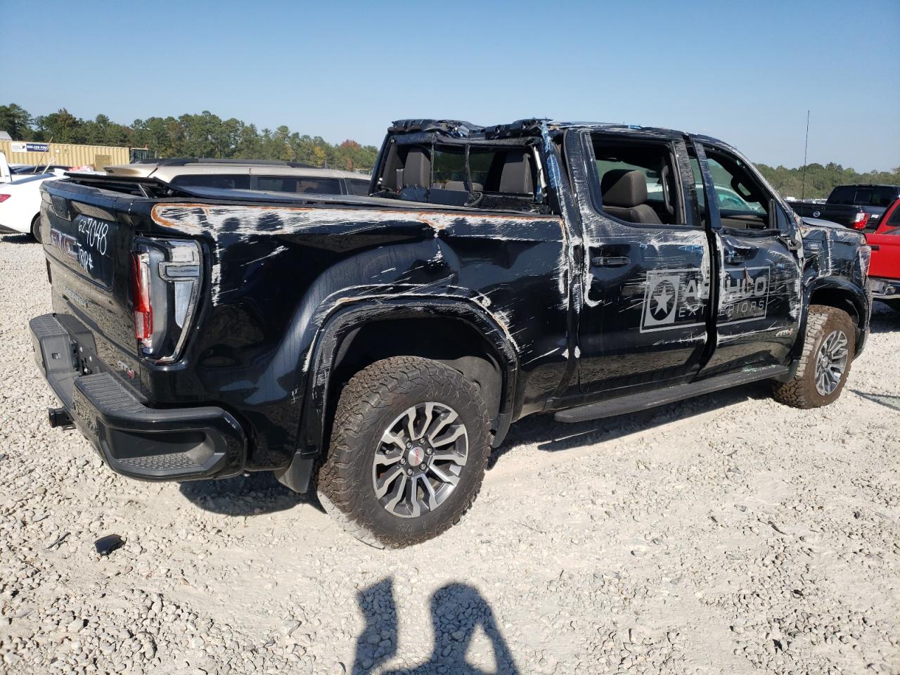 2022 GMC SIERRA K1500 AT4 VIN:3GTUUEET4NG627048