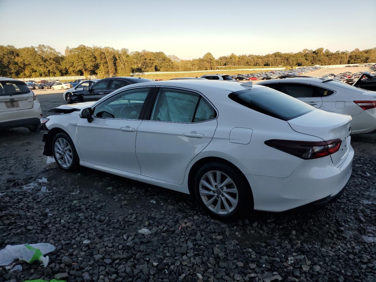 2022 TOYOTA CAMRY LE VIN:4T1C11AK4NU071049