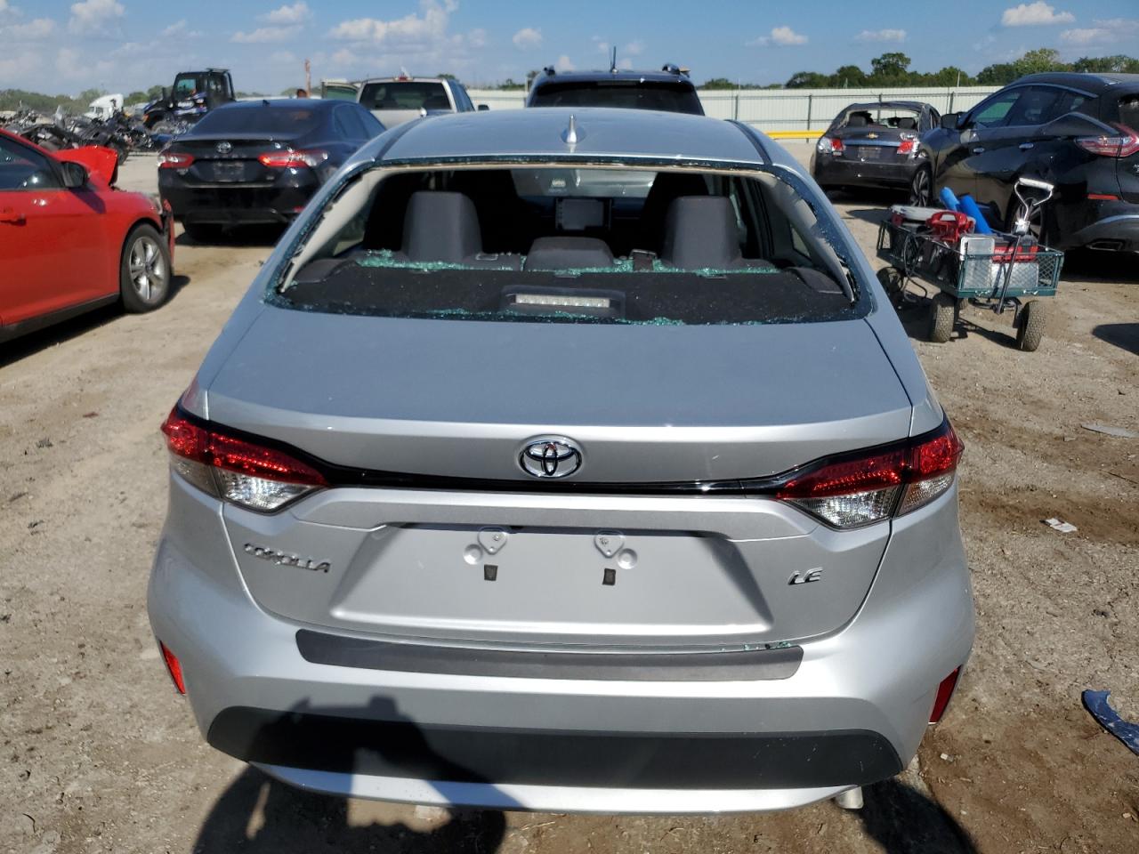 2022 TOYOTA COROLLA LE VIN:5YFEPMAE6NP339068