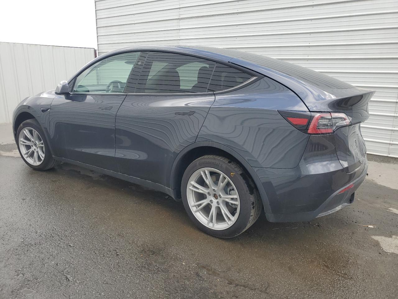 2024 TESLA MODEL Y  VIN:7SAYGDED4RF017614