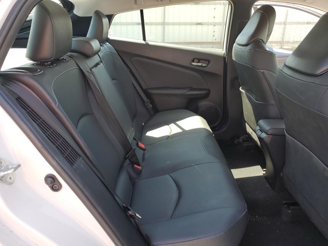 2022 TOYOTA PRIUS PRIME LE VIN:JTDKAMFP3N3199360