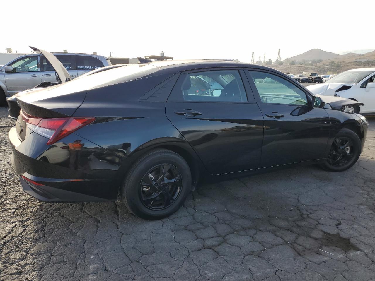 2023 HYUNDAI ELANTRA SE VIN:KMHLL4AG7PU464974