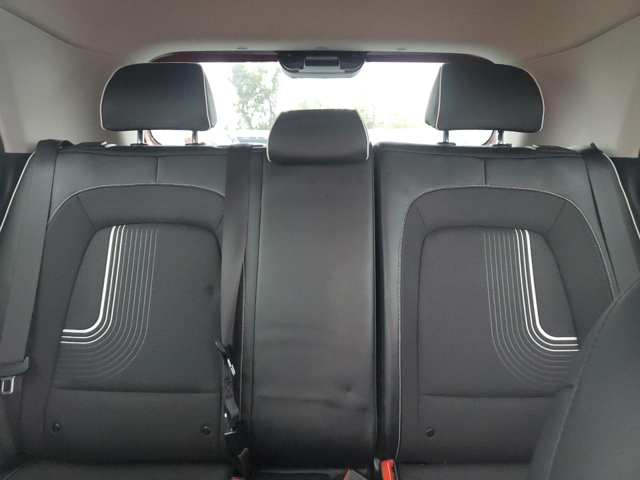 2022 HYUNDAI VENUE SEL VIN:KMHRC8A31NU203481