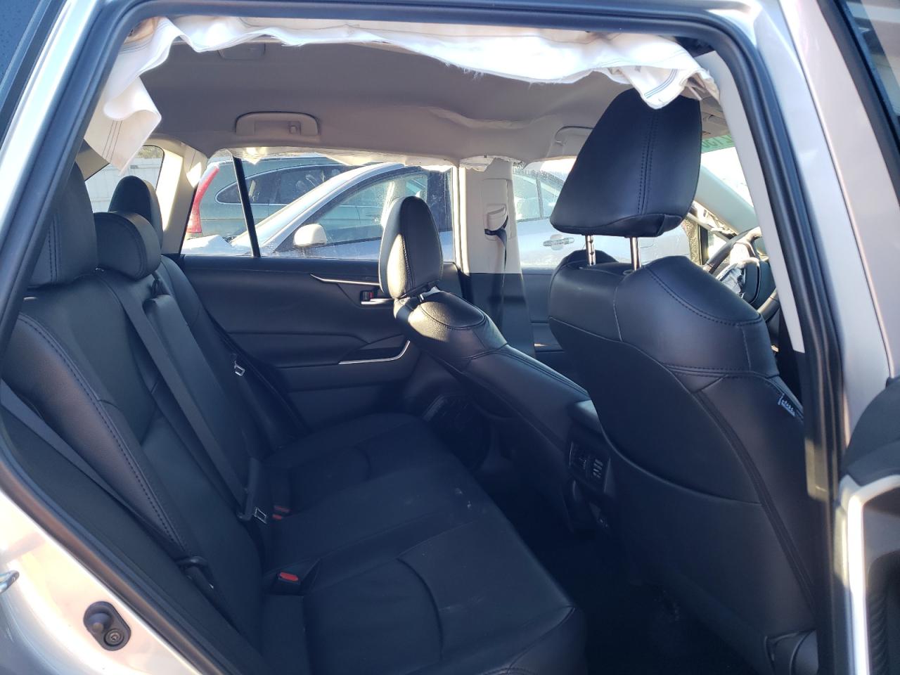 2024 TOYOTA RAV4 XLE VIN:JTMRWRFV7RD251164