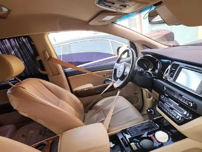 2015 Kia Carnival VIN: