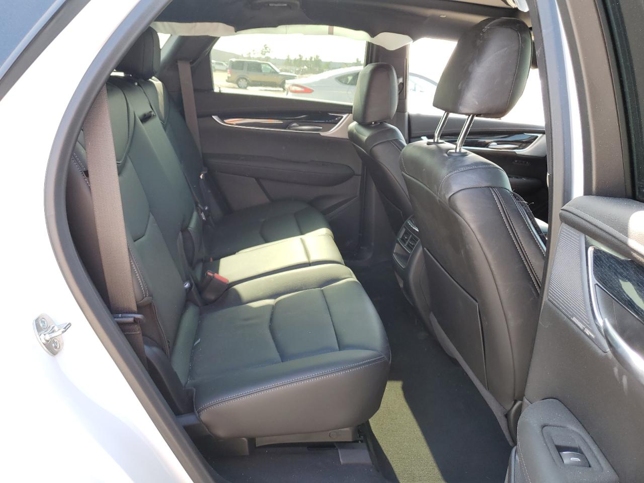 2024 CADILLAC XT5 PREMIUM LUXURY VIN:1GYKNCRS1RZ735184