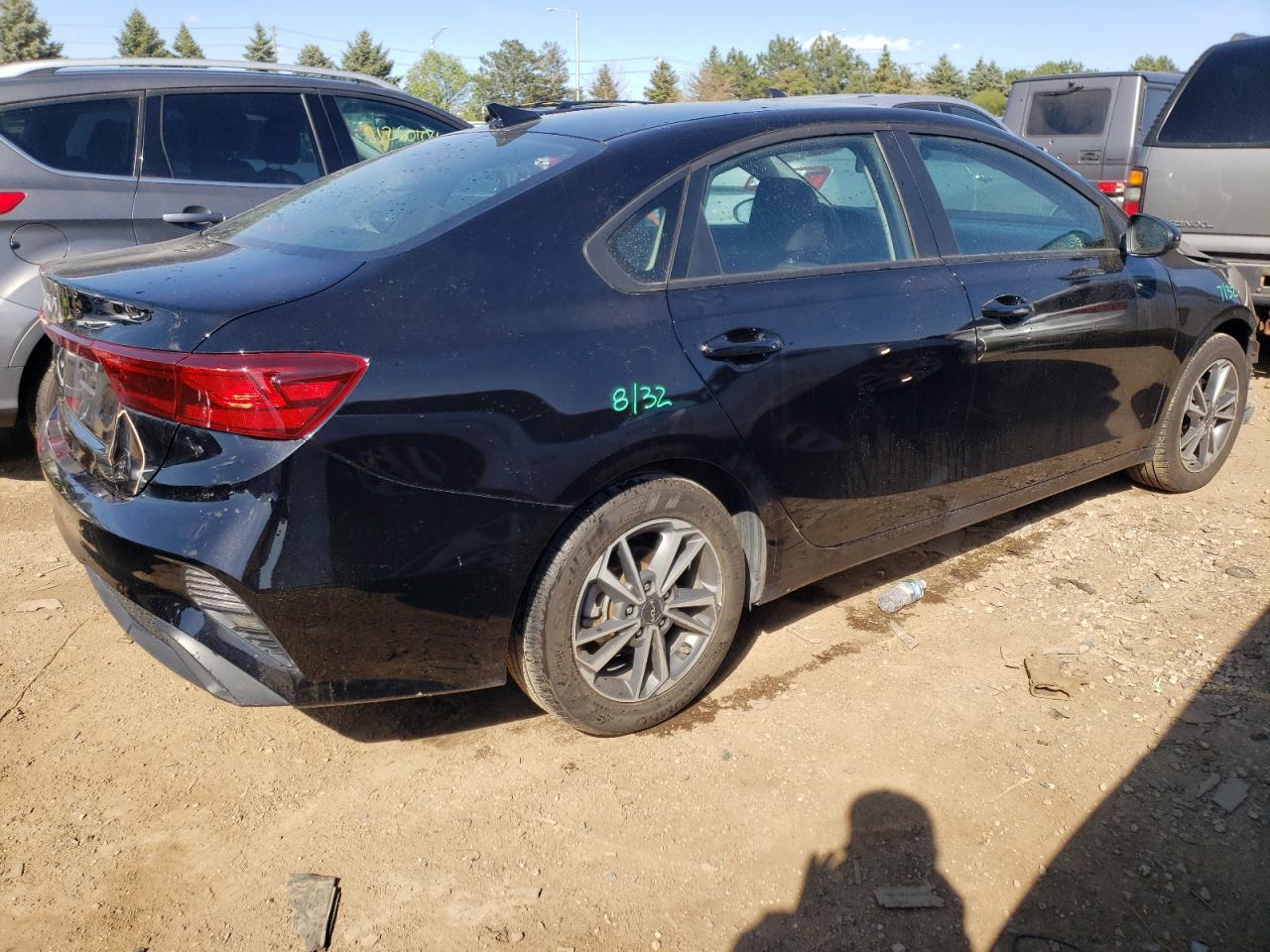 2022 KIA FORTE FE VIN:3KPF24AD3NE442248