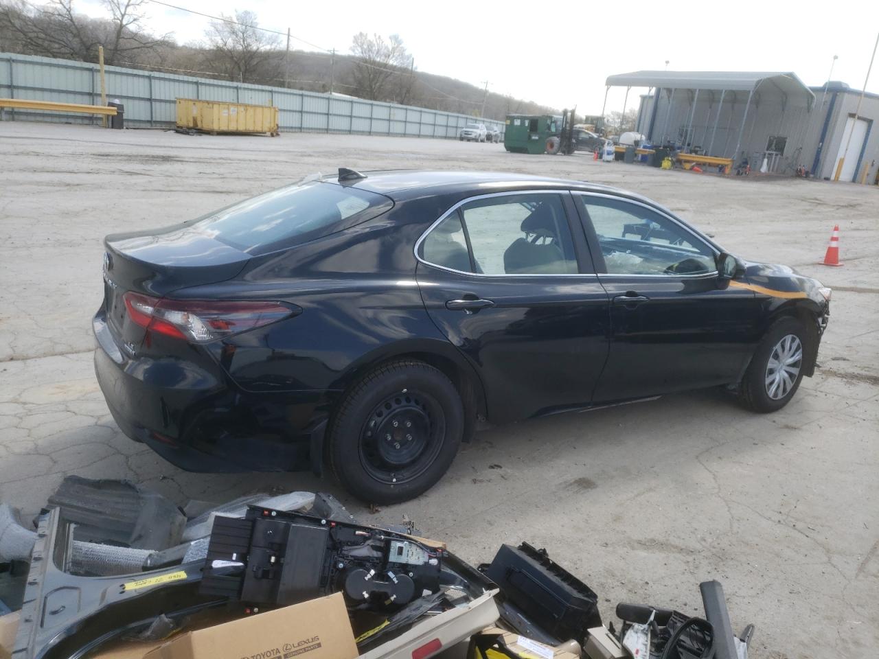 2022 TOYOTA CAMRY LE VIN:4T1C31AK3NU576672