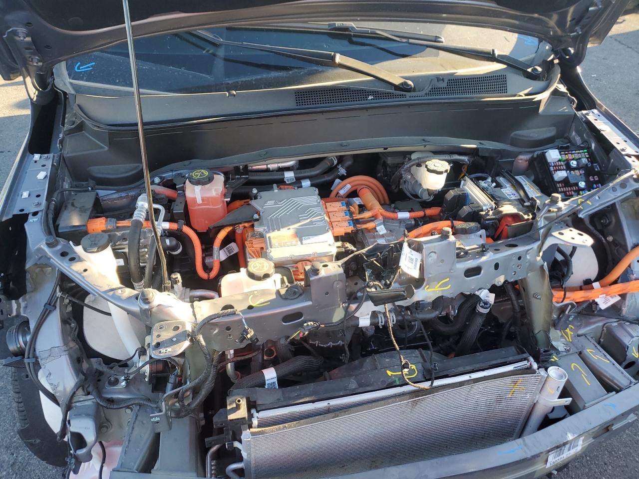 2023 CHEVROLET BOLT EUV LT VIN:1G1FY6S09P4195031