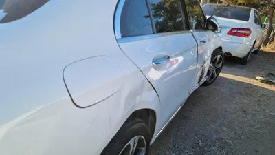 2019 Mercedes-Benz E 220 WDDZF0EB1KA690277 VIN:WDDZF0EB1KA690277