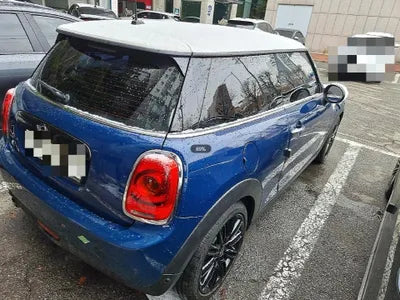 2017 MINI Cooper VIN:
