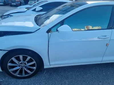 2016 Volkswagen Golf WVWZZZAUZGW052298 VIN:WVWZZZAUZGW052298