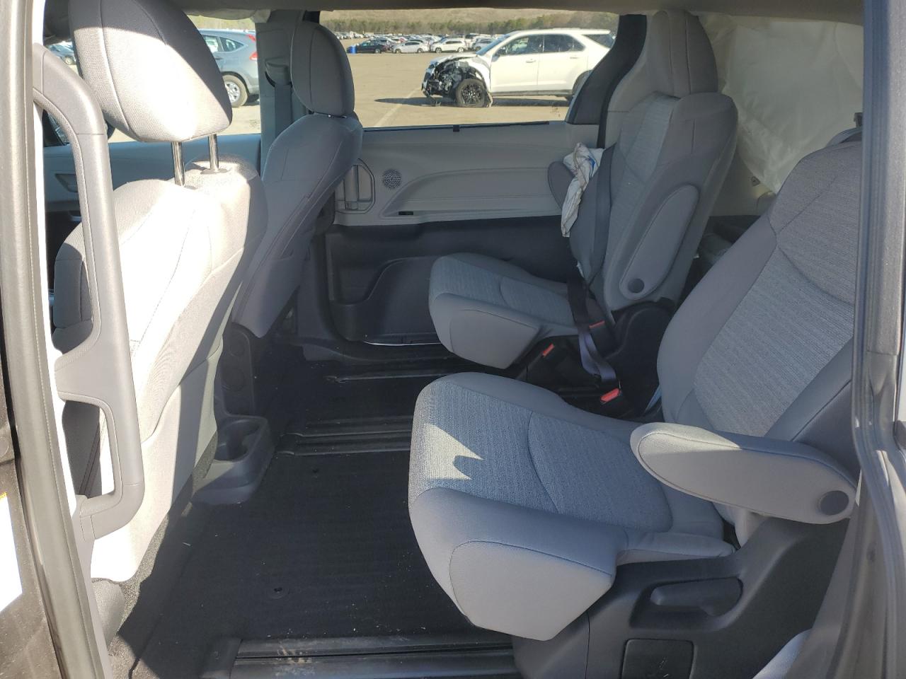 2023 TOYOTA SIENNA LE VIN:5TDKSKFC3PS102559