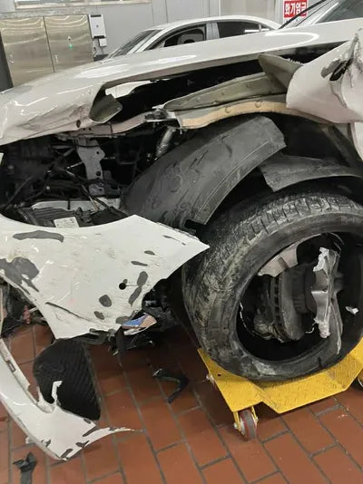 2019 Mercedes-Benz E 300 WDDZF4JB8KA680746 VIN:WDDZF4JB8KA680746