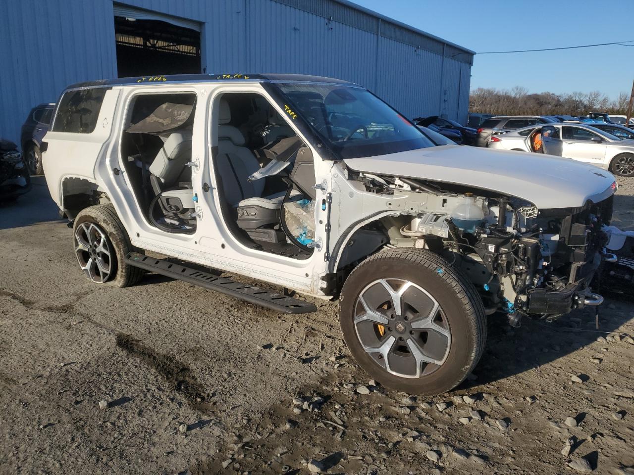 2024 RIVIAN R1S ADVENTURE VIN:7PDSGABA0RN031287